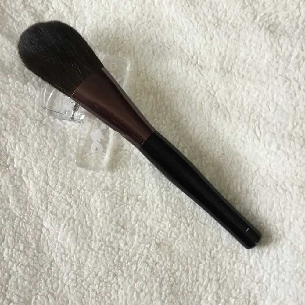 Shiseido Black Handle with Rose Metallic Ferrule Face Brush - Picture 6 of 16